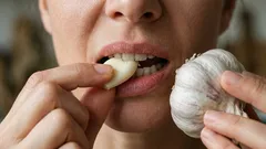 Vaše tělo vám poděkuje: 1 stroužek česneku denně – nečekaný účinek